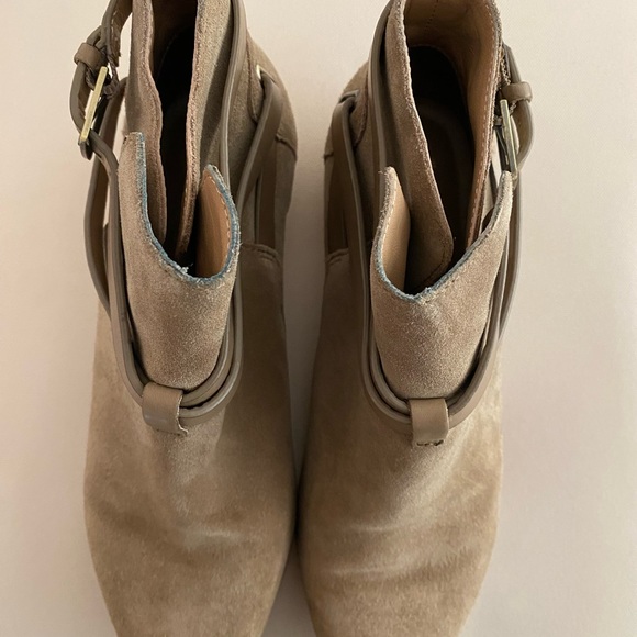 Belle Sigerson Morrison Camel Suede Strappy booties - Picture 2 of 15